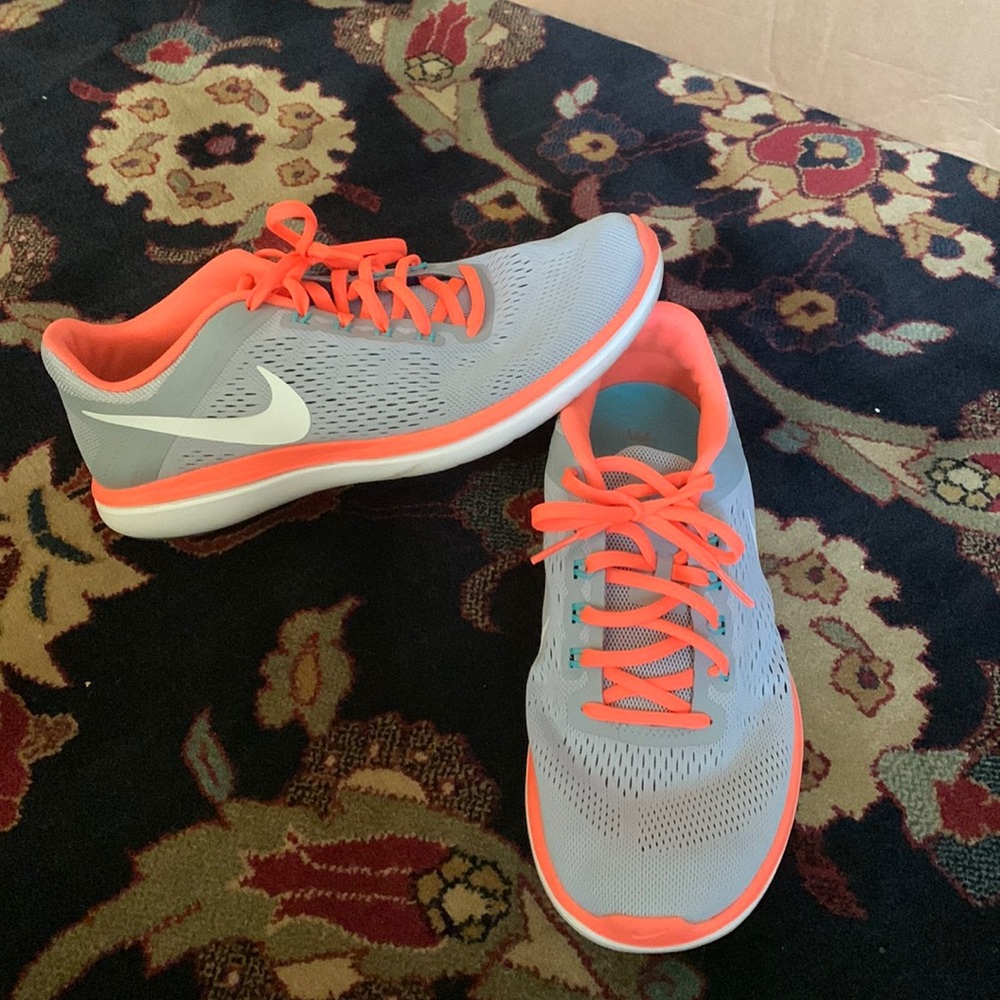 Nike Flex